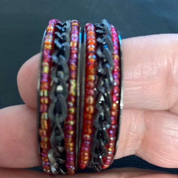 Black Metal Hoop pierced Earrings with attached Red beads & chain - Picture 5 of 6